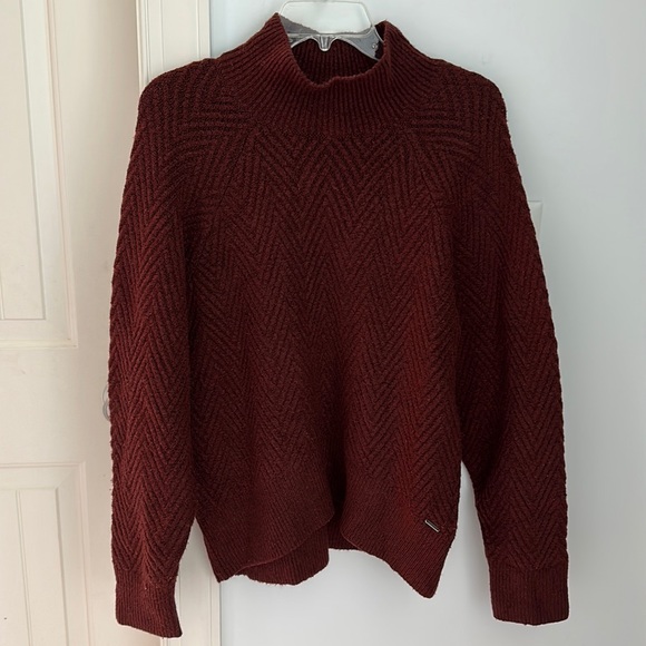 Abercrombie & Fitch Sweaters - Abercrombie & Fitch Chunky Cable Knit Turtleneck Sweater